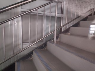 杏花嶺內走廊活動房安裝 制作鼓樓街玻璃幕彩鋼房